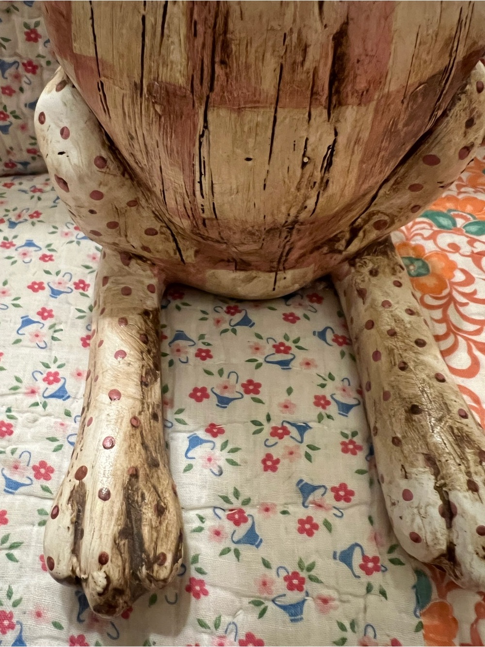 Hand-Painted Distressed Resin Rabbit Figurine Whimsical Farmhouse Decor - Picture 3 of 12